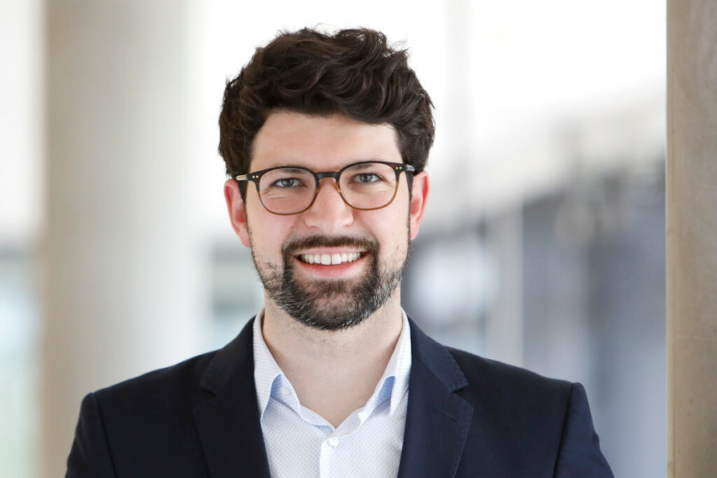 Prof. Dr. Adrian Meier