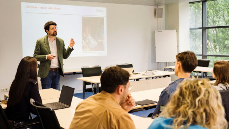 Featured image for Research-oriented teaching