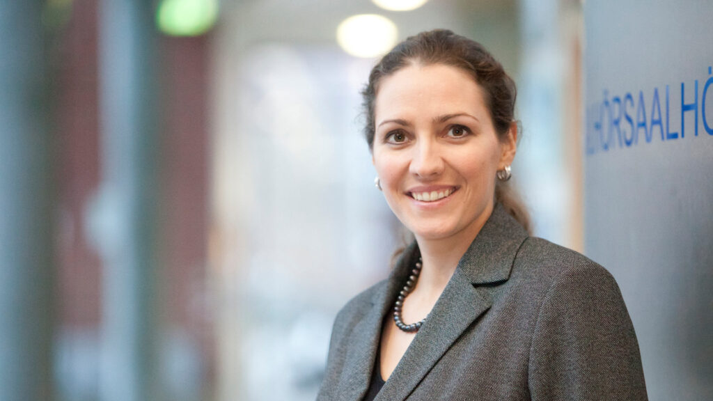 Prof. Dr. Nadine Gatzert